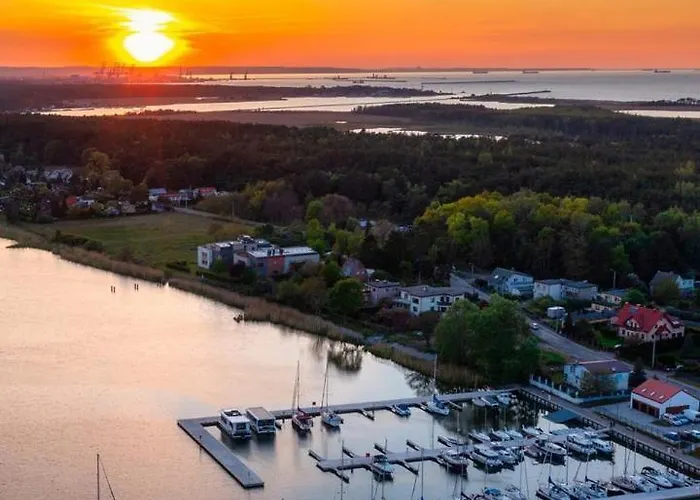 Houseboat Nomadream Bådhotel *