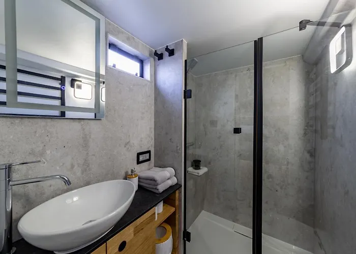 Bådhotel Houseboat Nomadream *